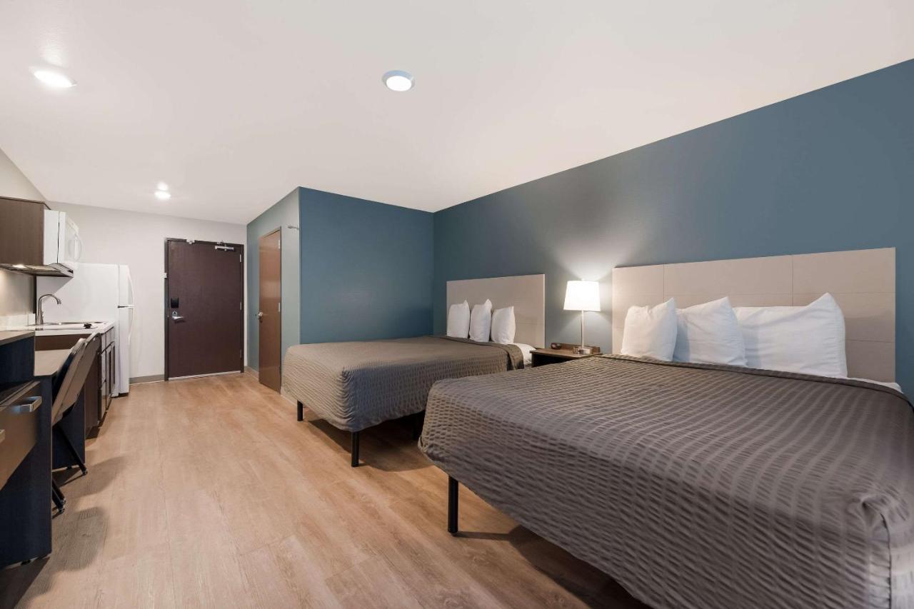 Woodspring Suites Phoenix-Deer Valley Bagian luar foto