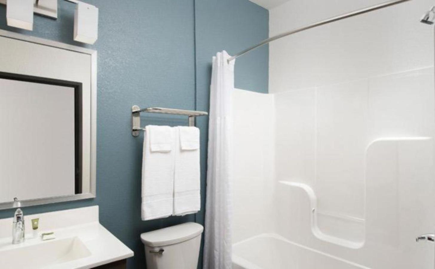 Woodspring Suites Phoenix-Deer Valley Bagian luar foto